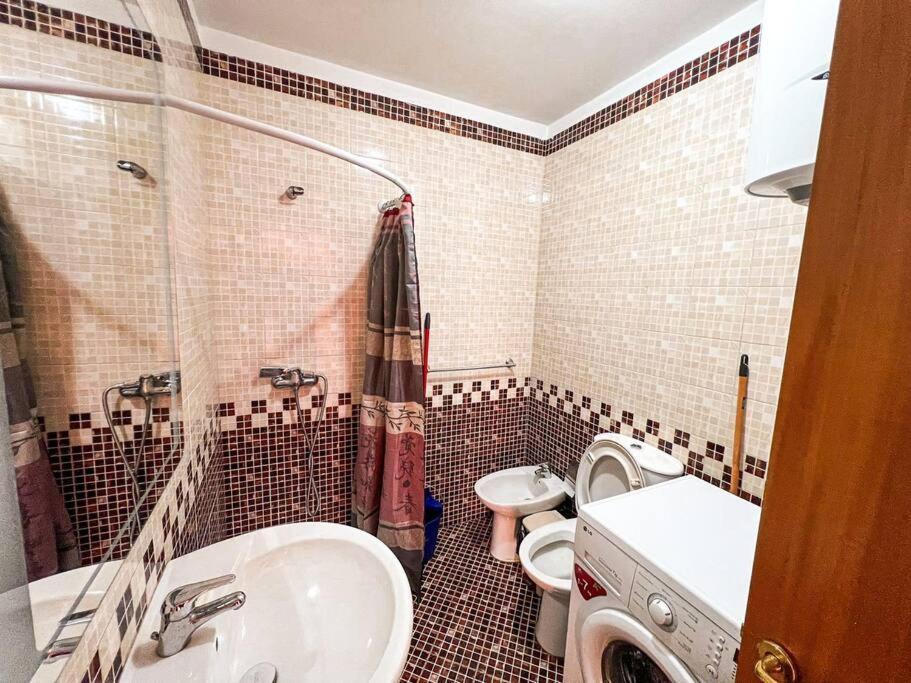 Highrise View 2-br Tirana